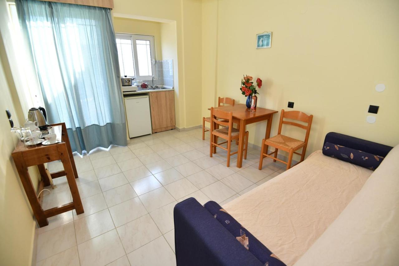Iskas Apartments Ialysos  Esterno foto