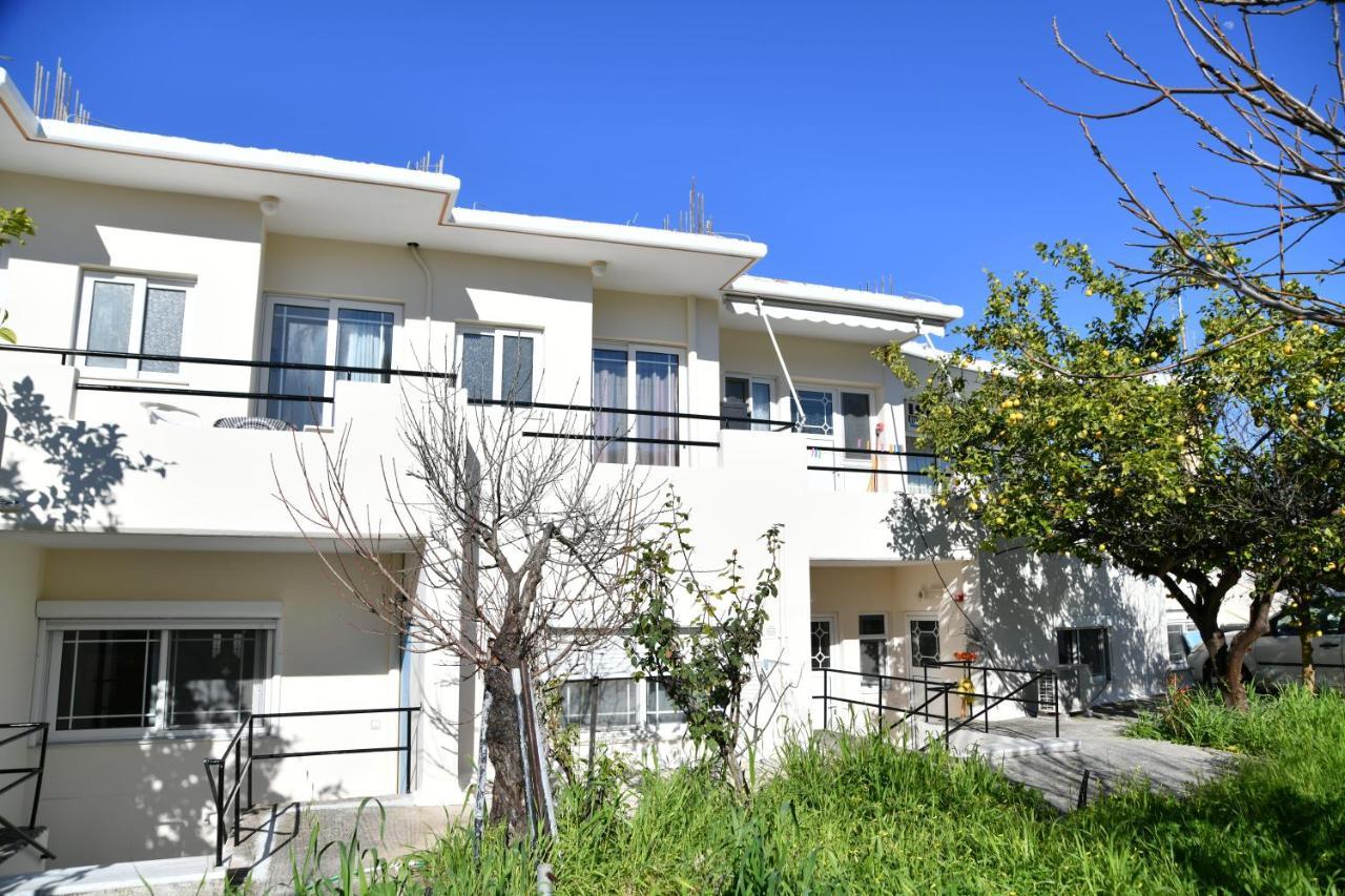 Iskas Apartments Ialysos  Esterno foto