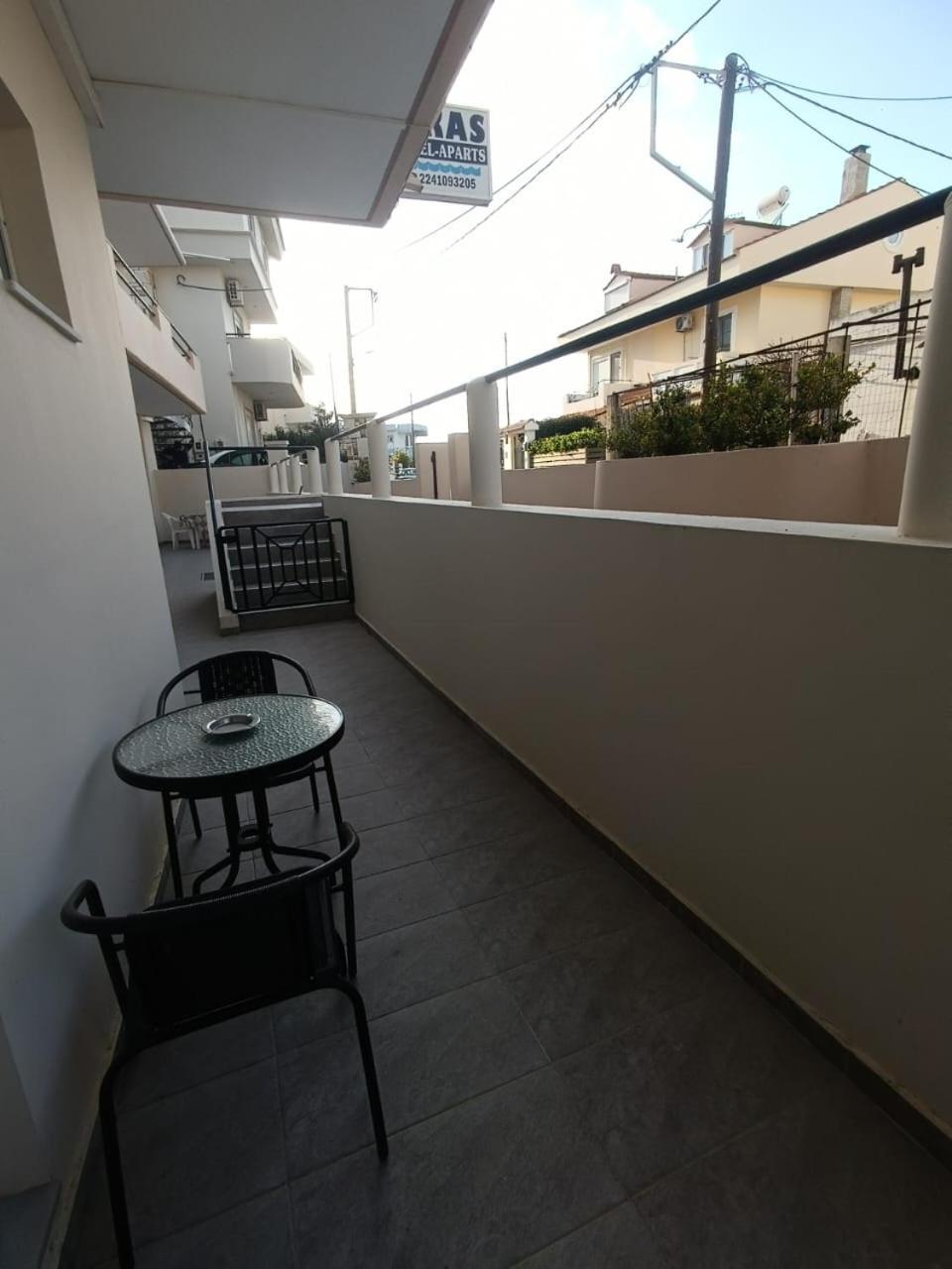 Iskas Apartments Ialysos  Esterno foto